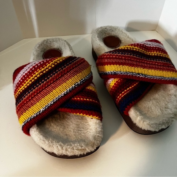 Chloe Wavvy flat mule . - Picture 9 of 9